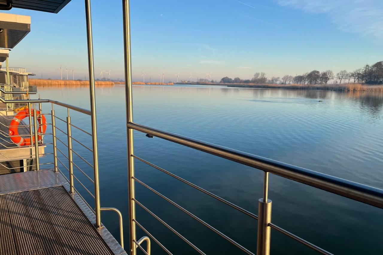 Hausboot Der Frieslaender Im Wangermeer Schillig Exteriör bild